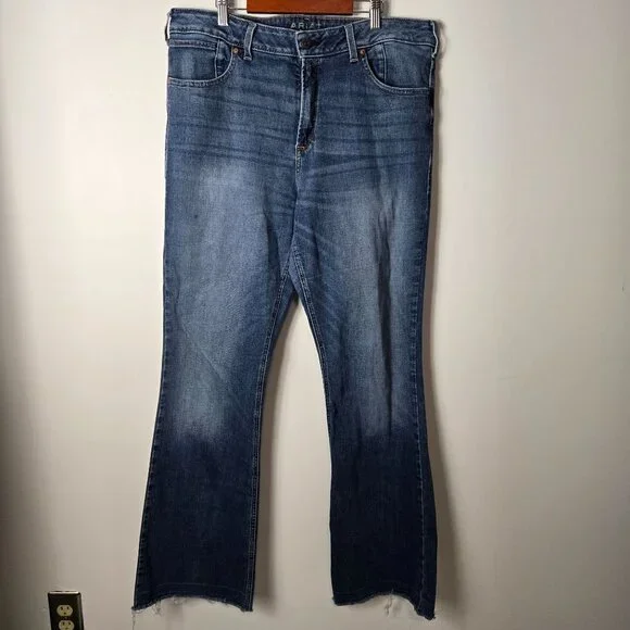 Ariat Size 33 Long Premium High-Rise Flare Jeans Raw Hem Blue Lake Women's FLAW - Picture 1 of 16